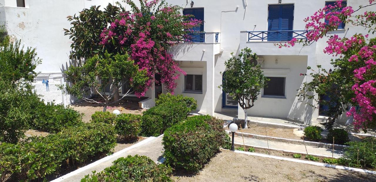 דירות Vissa White And Blue,Finikas Syros מראה חיצוני תמונה