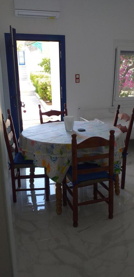 דירות Vissa White And Blue,Finikas Syros מראה חיצוני תמונה