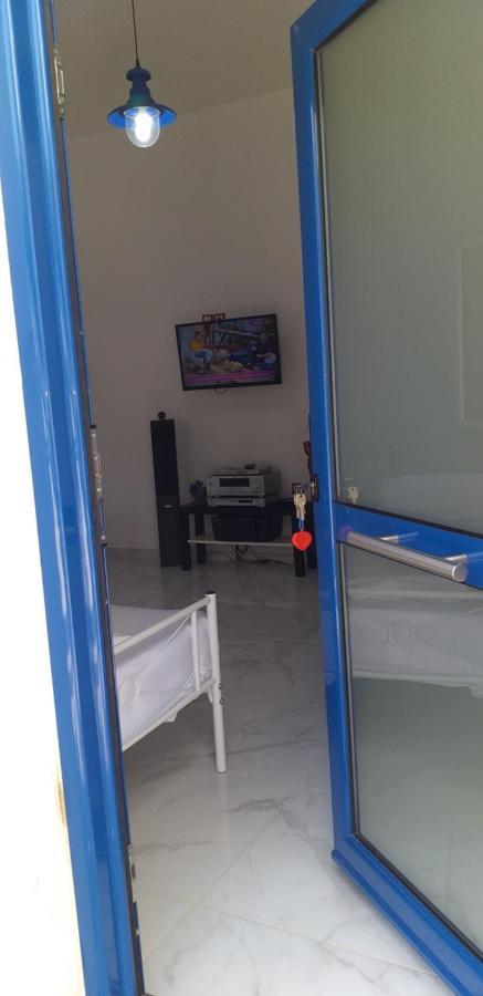 דירות Vissa White And Blue,Finikas Syros מראה חיצוני תמונה
