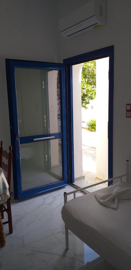 דירות Vissa White And Blue,Finikas Syros מראה חיצוני תמונה